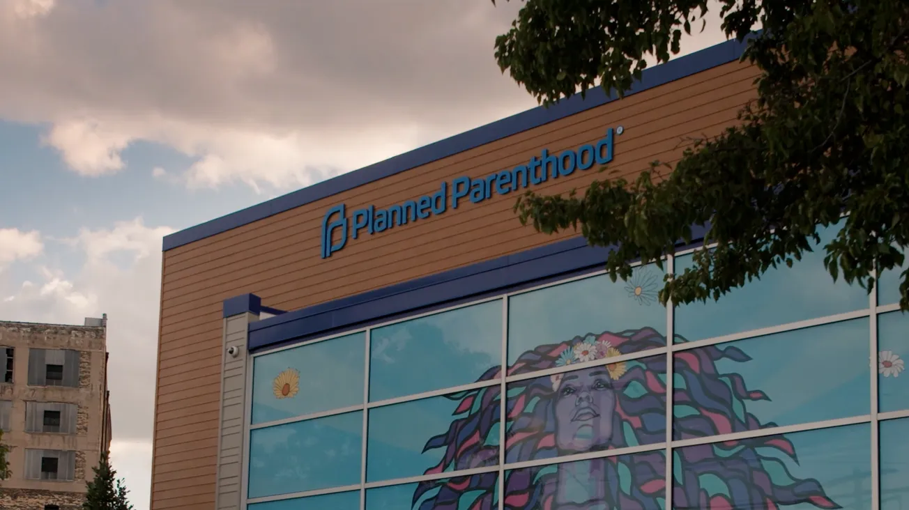 Wisconsin Planned Parenthood Resumes Abortions and More: October 27 News Roundup